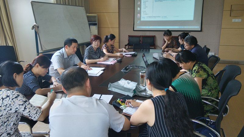 理学院召开新学期党务工作学习部署会